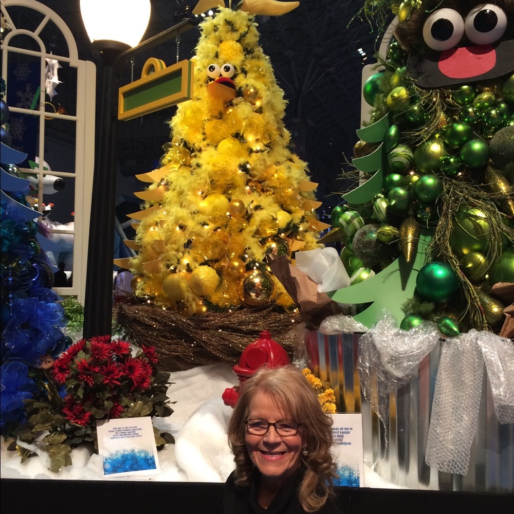 Meet your Posher, Lynette